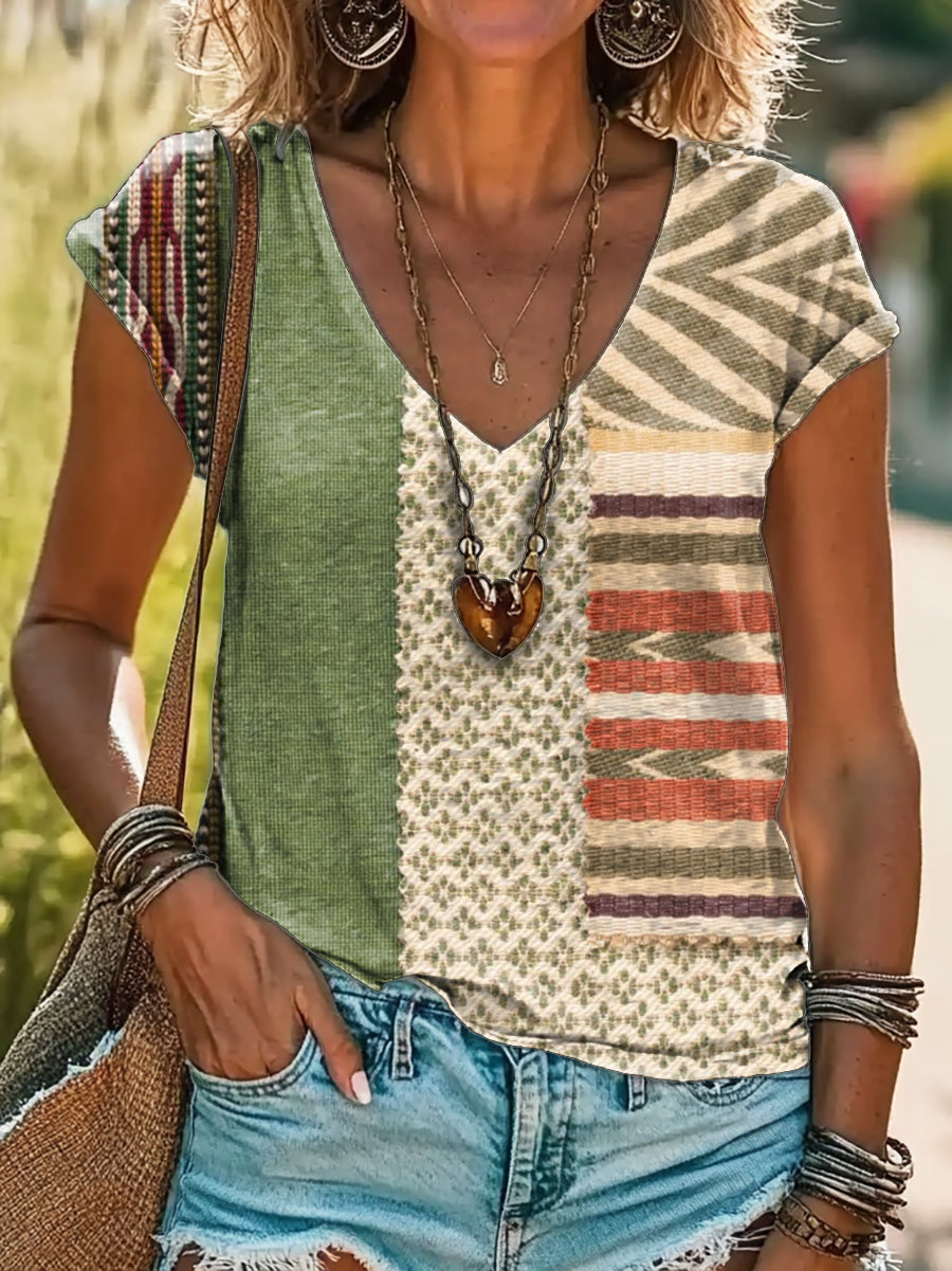 Vintage Bohemian Floral Art Print 100%Cotton V-neck T-Shirt