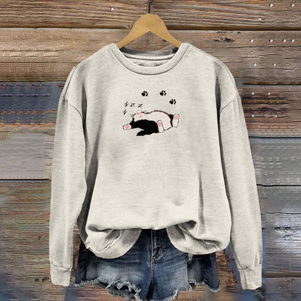 Funny Sleeping Cat Embroidered Print Sweatshirt elevenforest