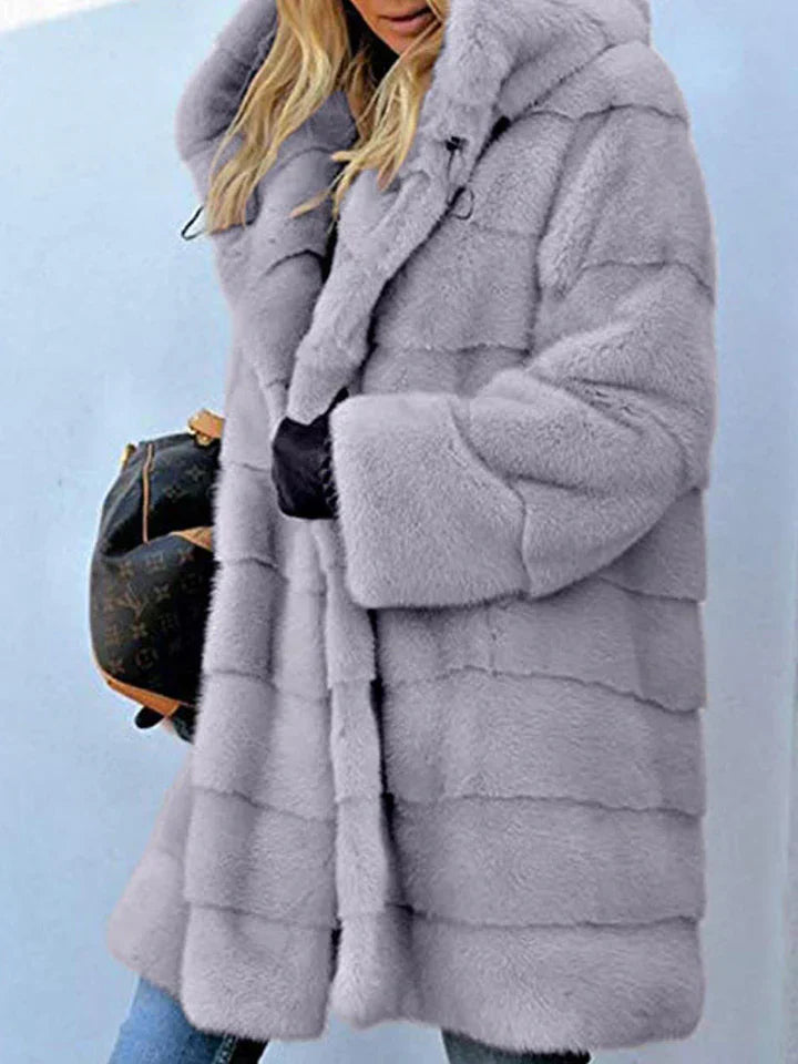 Bunda inspirovaná vintage stylem