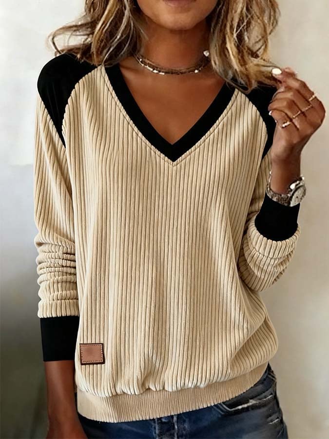 Top v nadčasovém vintage stylu