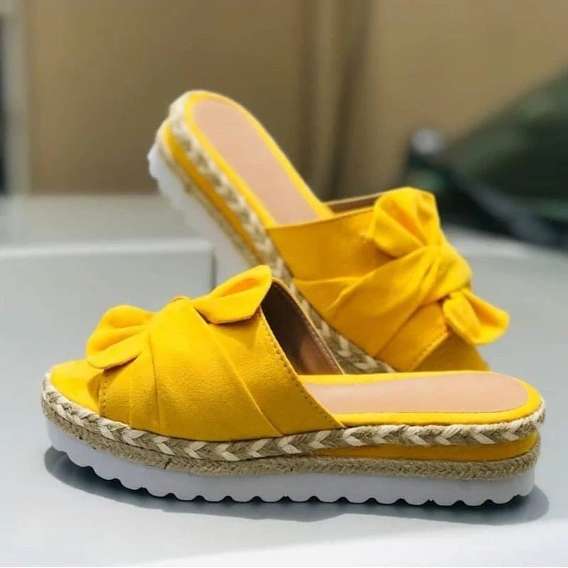 Elegantní Ortopedické Sandály s Unikátním Designem