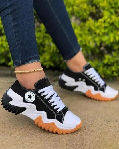 AS | Šněrovací tenisky Muffin s očky a kontrastními vložkami