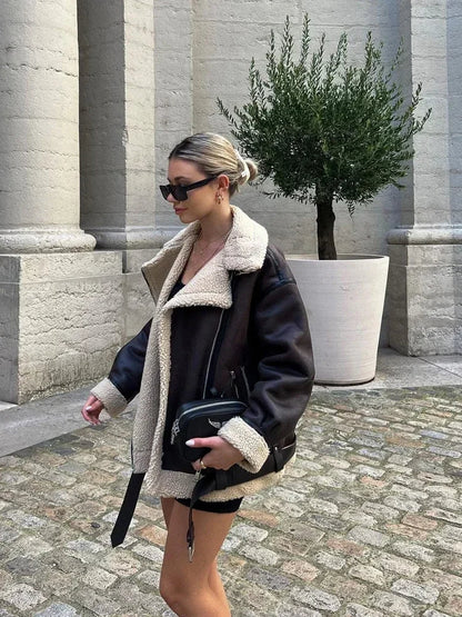Bunda v nadčasovém vintage stylu