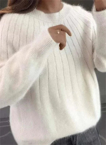 Elegantně navržený Svetr