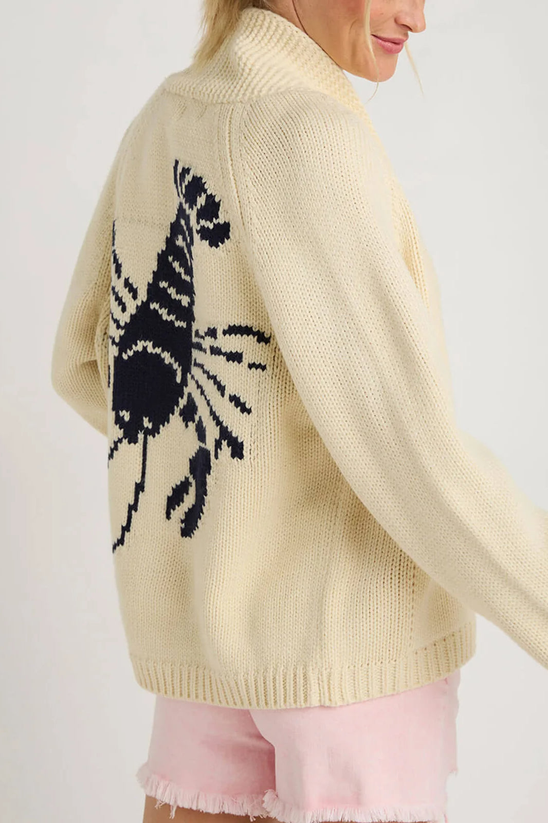 Cardigan inspirovaný vintage stylem