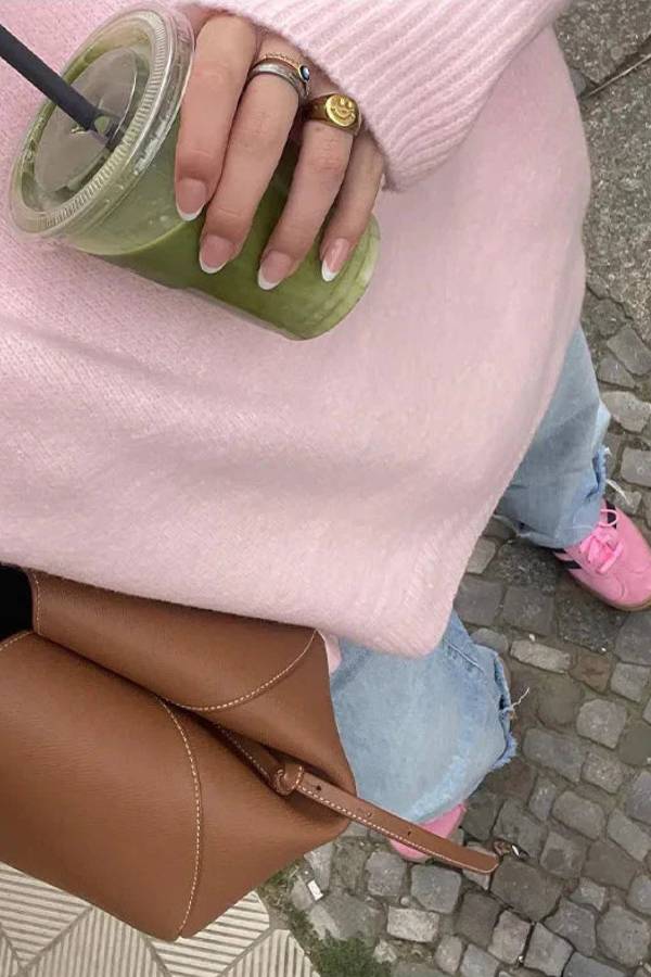 Svetr v nadčasovém vintage stylu