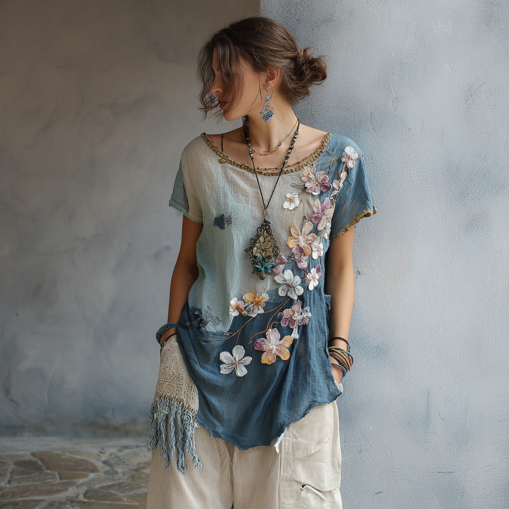 Women's Vintage Cherry Blossom Pattern Crew Neck T-shirt artswardrobe