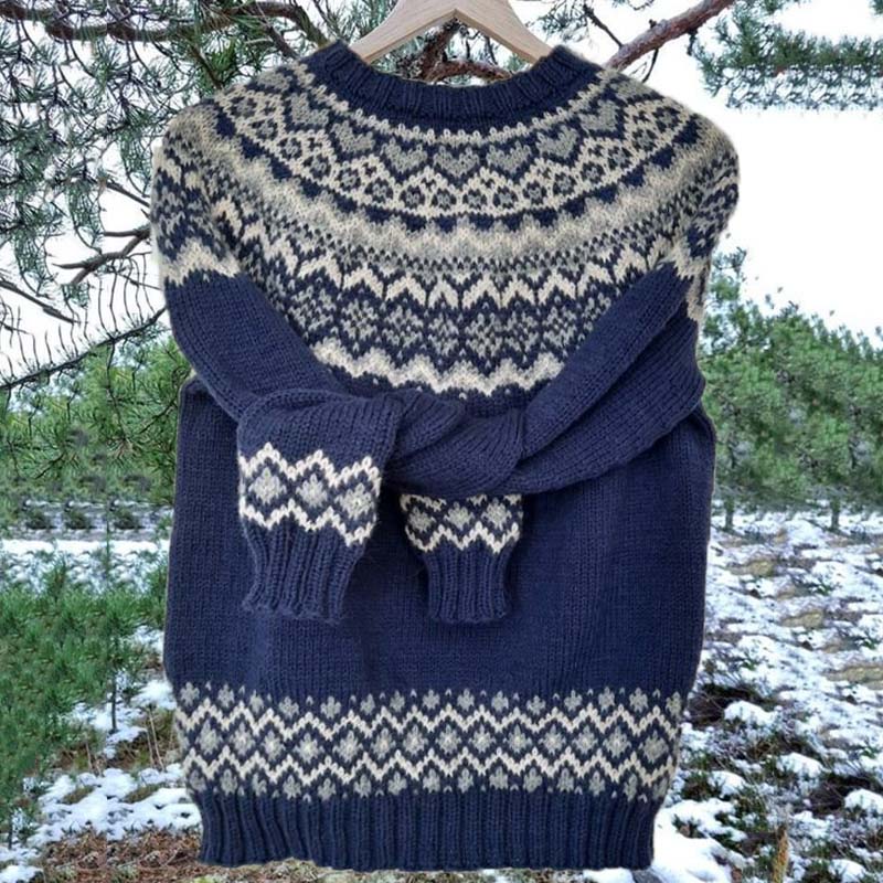 Klasický vintage Svetr