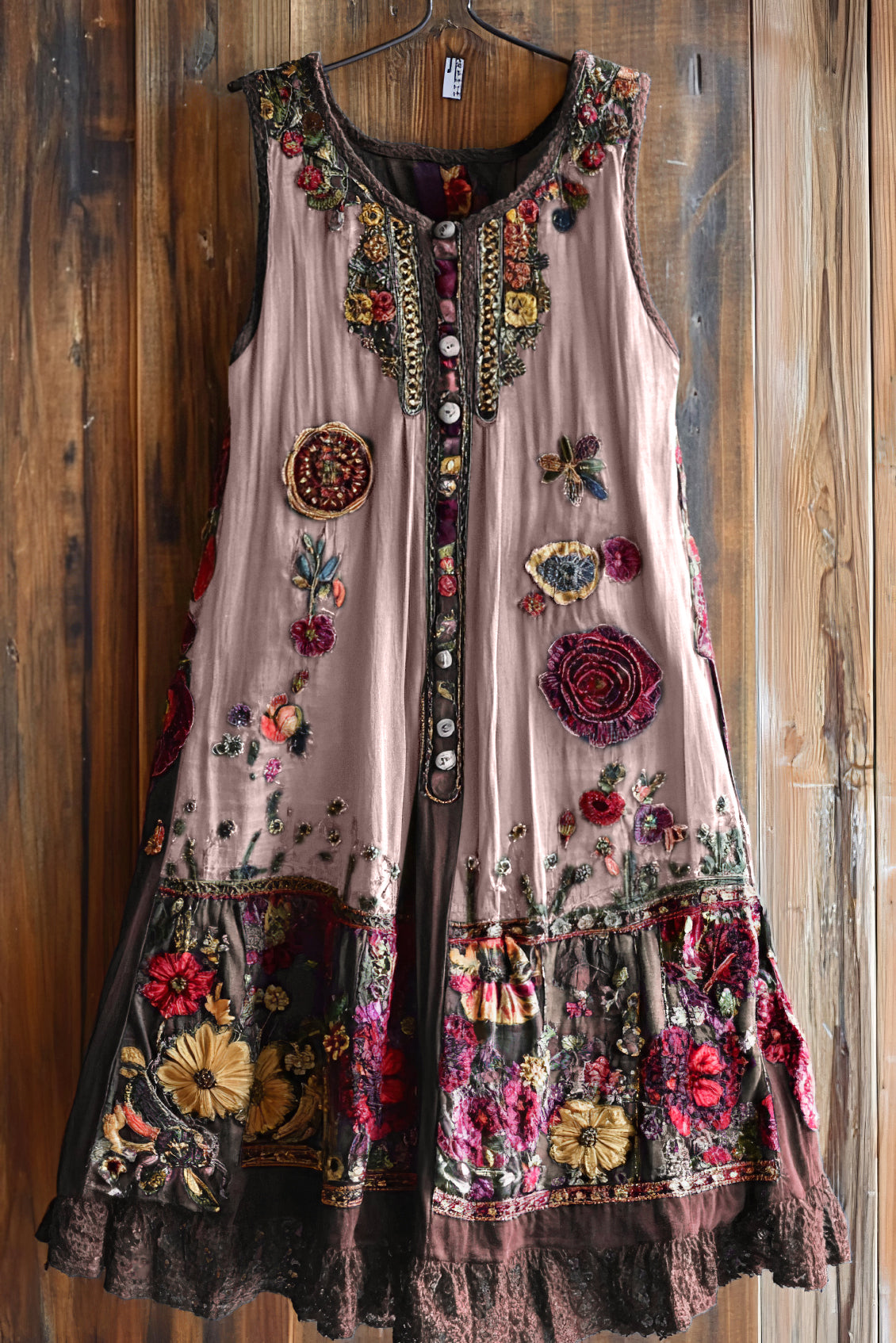 Vintage Floral Lace Patchwork Art Comfy Sleeveless Dress artswardrobe