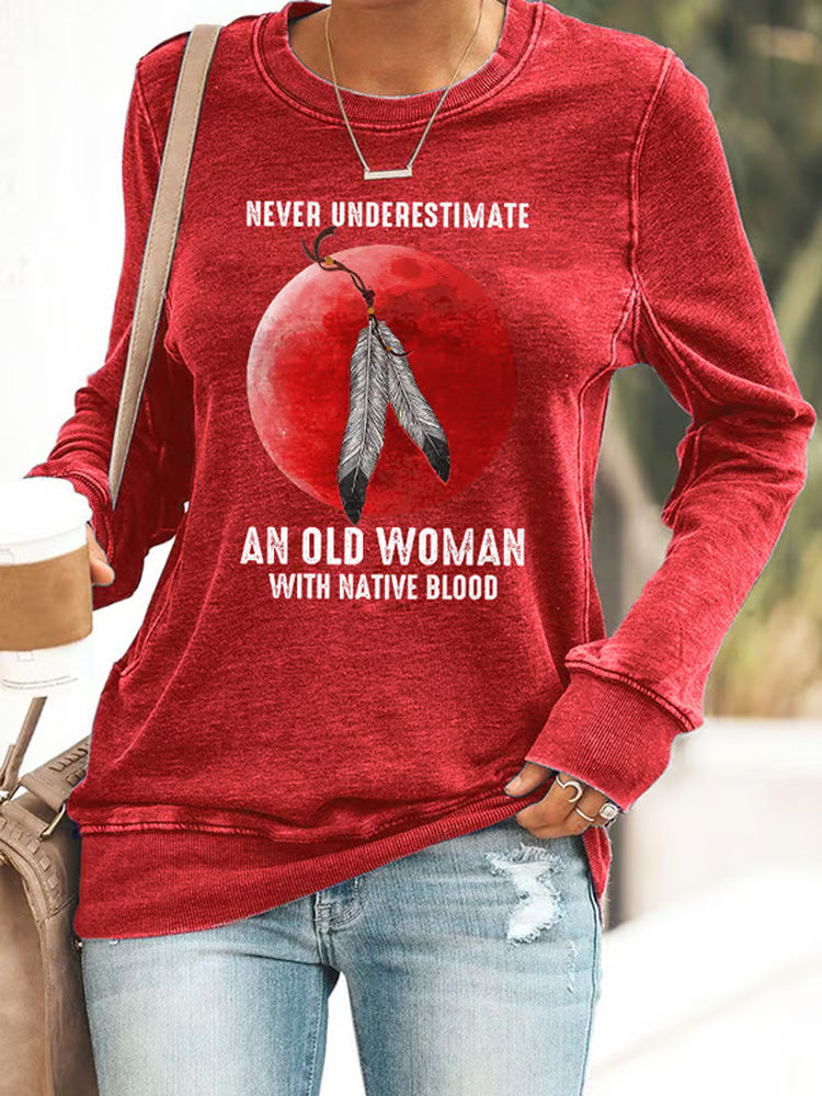 Comstylish Never Underestimate An Old Woman With Native Blood Print T-Shirt