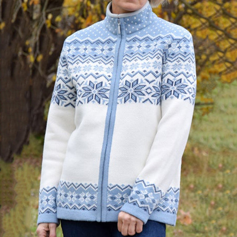 Elegantně navržený Svetr