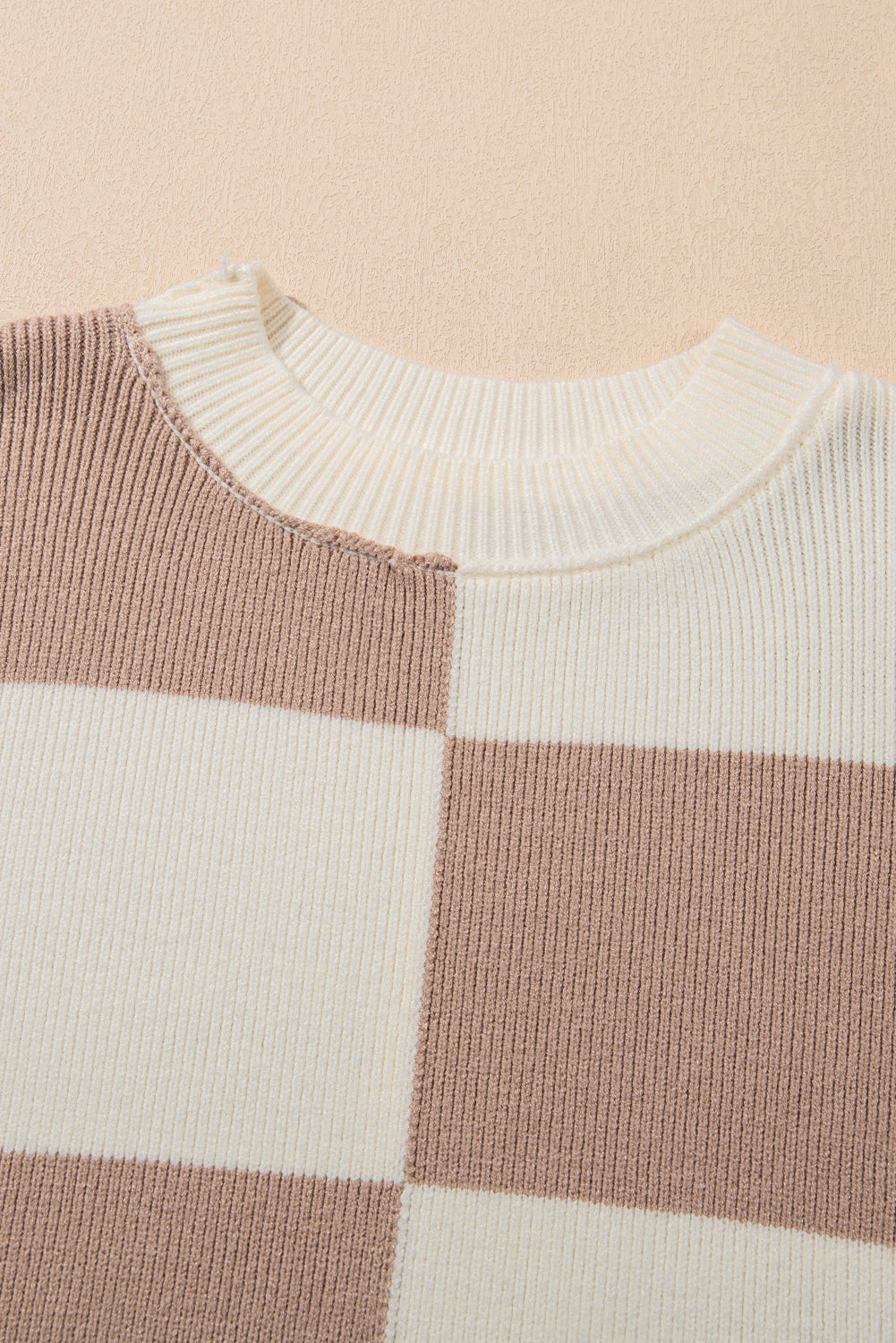 Krásně zpracovaný Svetr