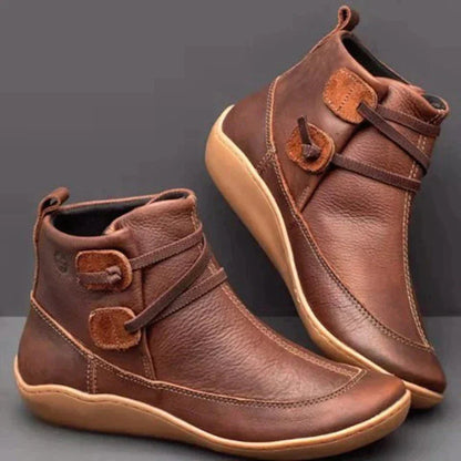 Oblečení v nadčasovém vintage stylu
