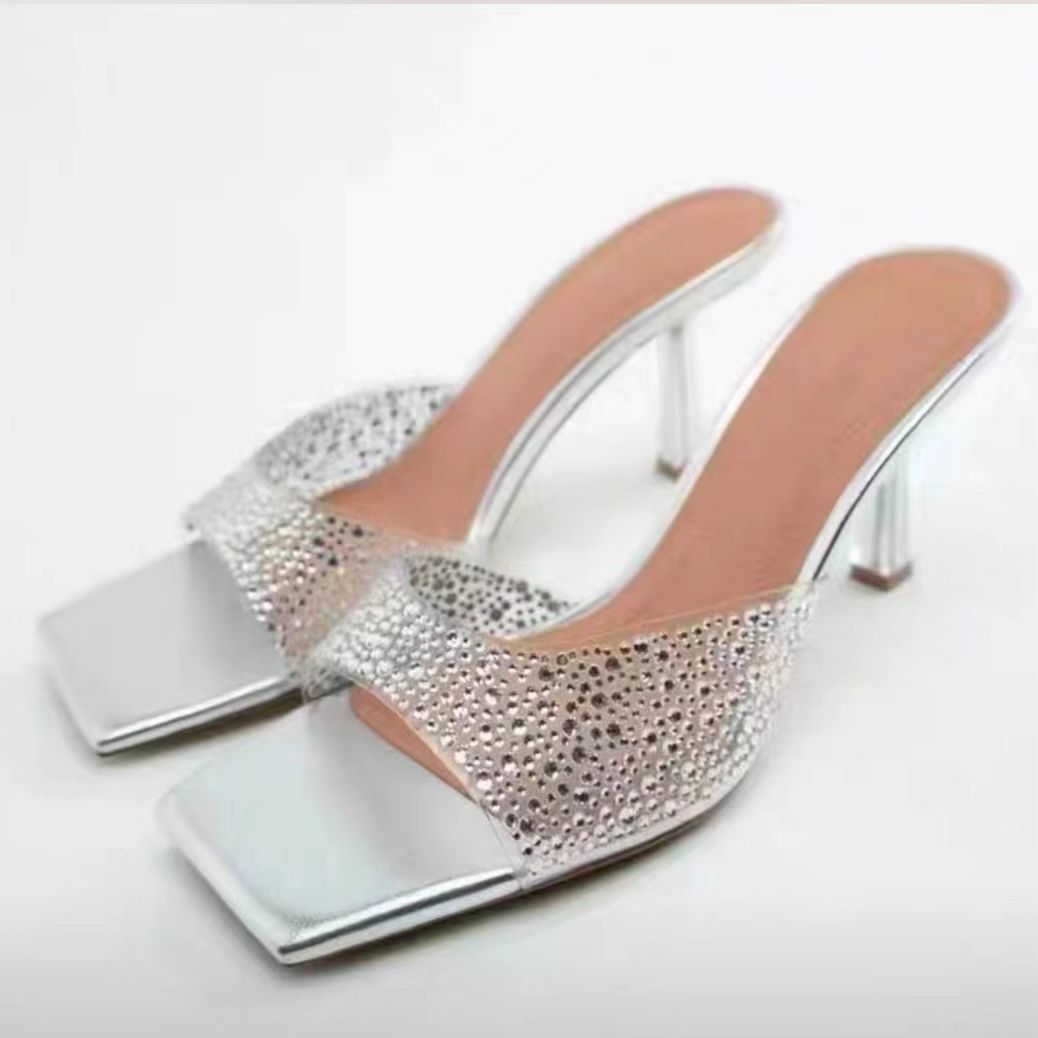 Elegantní Ortopedické Sandály s Unikátním Designem