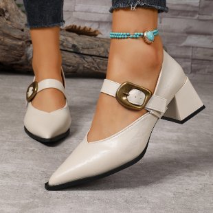 Elegantní Ortopedické Boty s Unikátním Designem