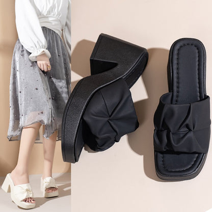 Elegantní Ortopedické Sandály s Unikátním Designem