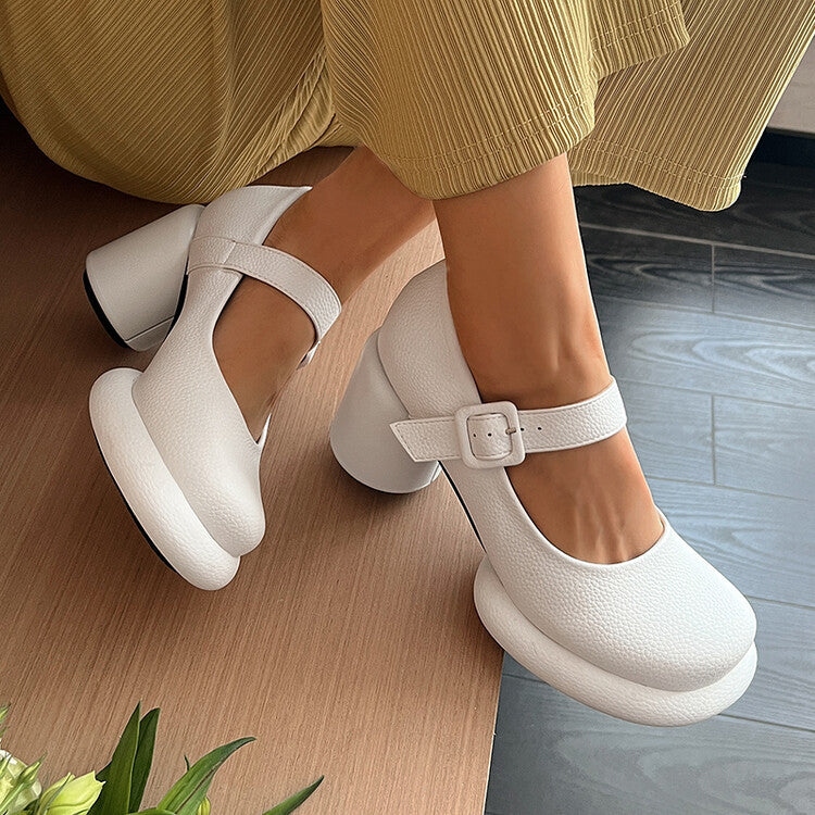 Elegantní Ortopedické Boty s Unikátním Designem