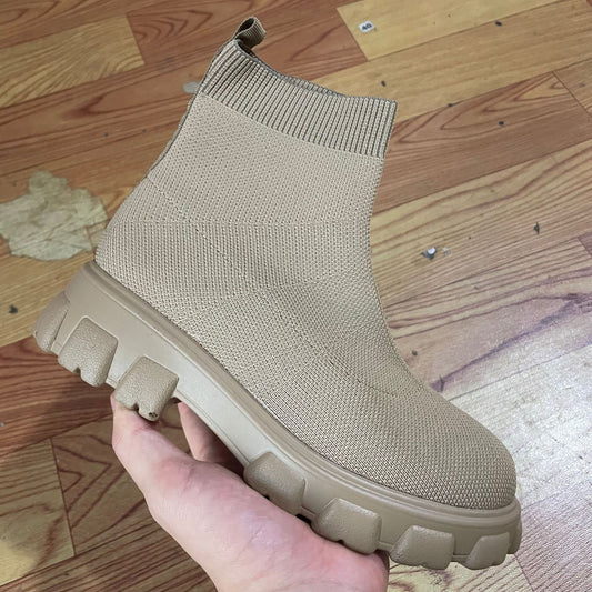 Stylové Ortopedické Kozačky pro Každou Příležitost