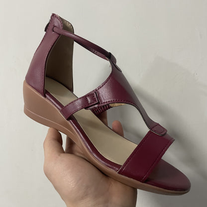 Elegantní Ortopedické Sandály s Unikátním Designem