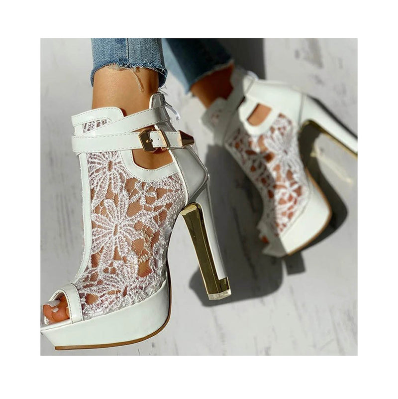 Krásně Zpracované Ortopedické Sandály