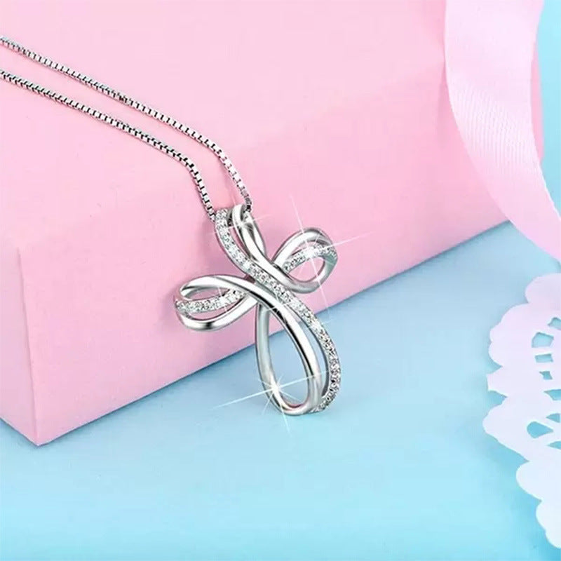 Krásný Náhrdelník s jedinečným stylem