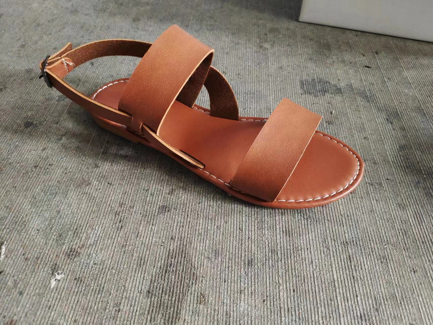 Elegantní Ortopedické Sandály pro Každý Krok