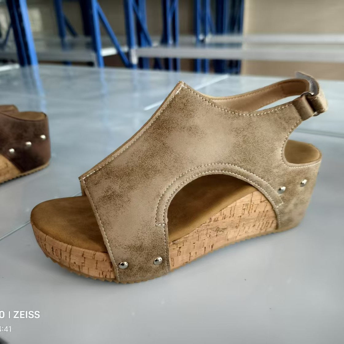 Půvabné Ortopedické Sandály pro Moderní Vzhled
