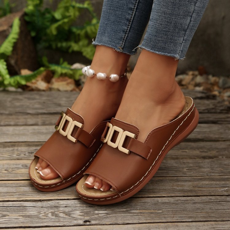 Elegantní Ortopedické Sandály pro Každý Krok