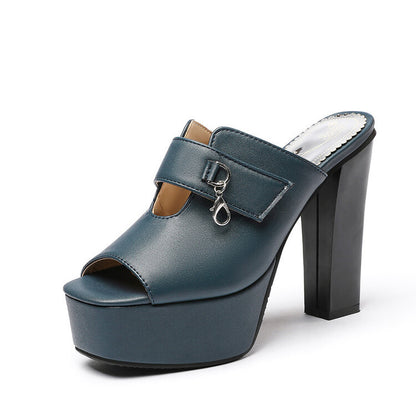 Elegantní Ortopedické Sandály pro Každý Krok