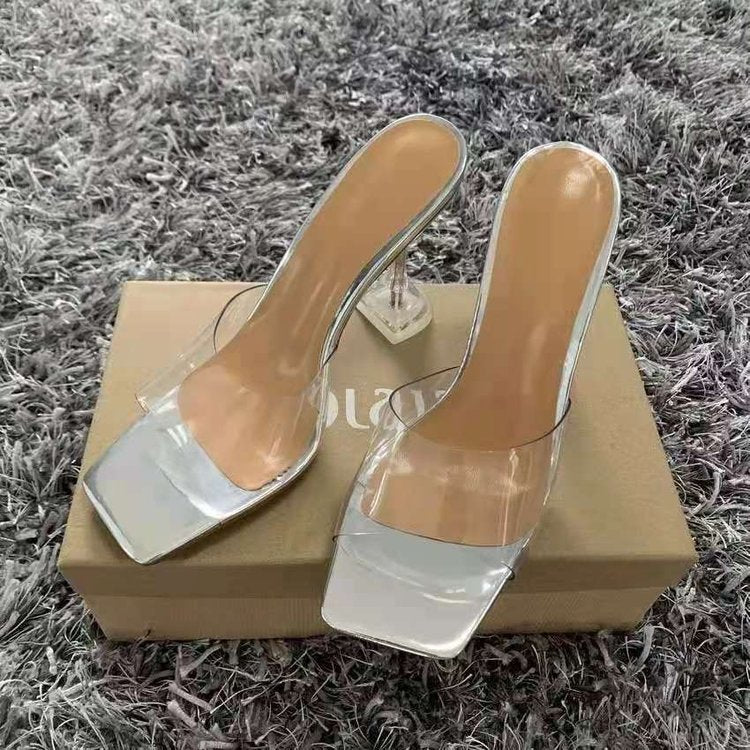Elegantní Ortopedické Boty s Unikátním Designem