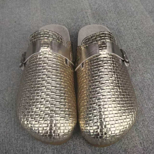 Elegantní Ortopedické Boty s Unikátním Designem