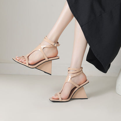 Elegantní Ortopedické Sandály pro Každý Krok