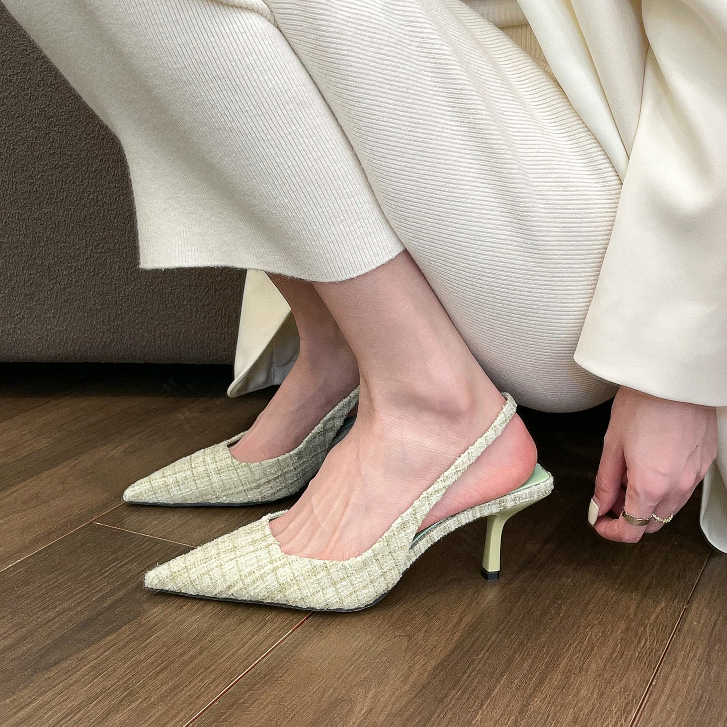 Elegantní Ortopedické Sandály s Unikátním Designem