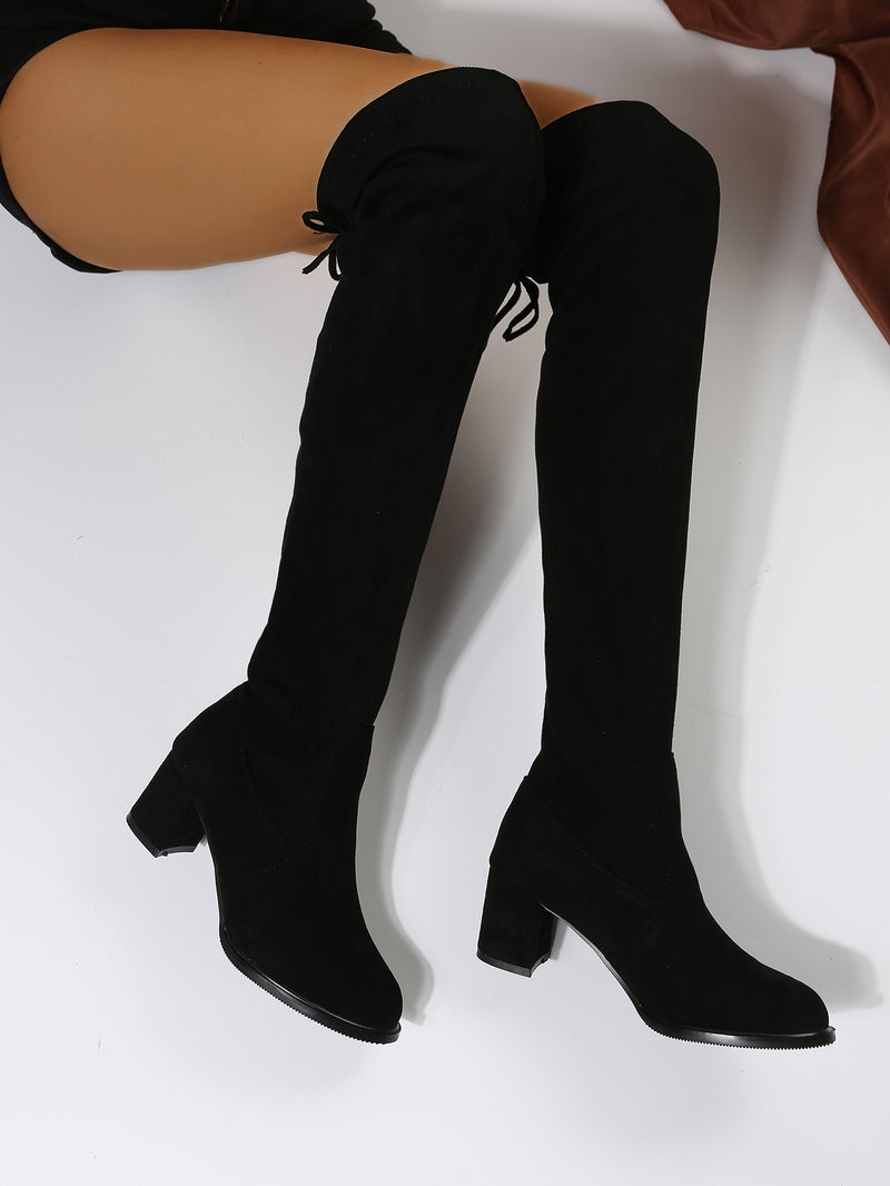 Elegantní Ortopedické Kozačky s Unikátním Designem