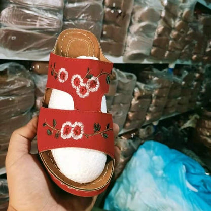 Elegantní Ortopedické Sandály pro Každý Krok