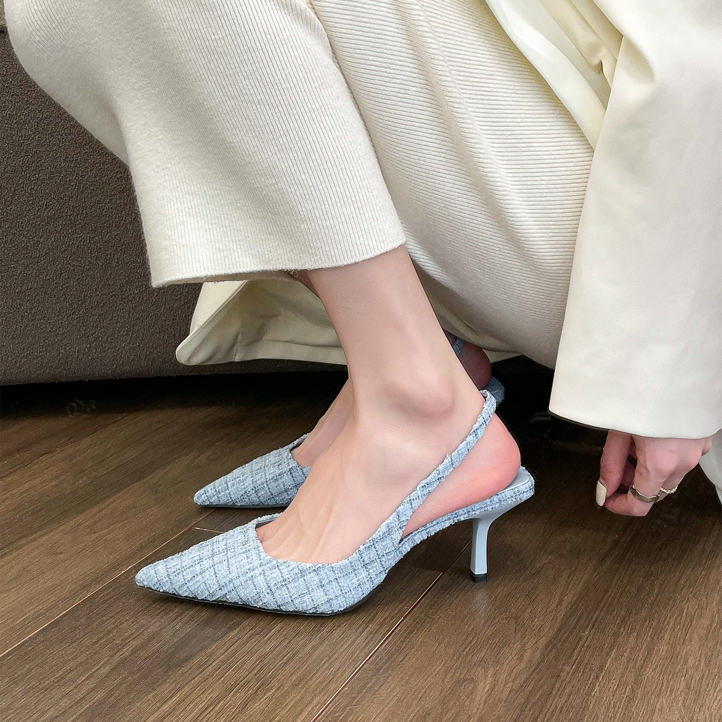 Elegantní Ortopedické Sandály s Unikátním Designem