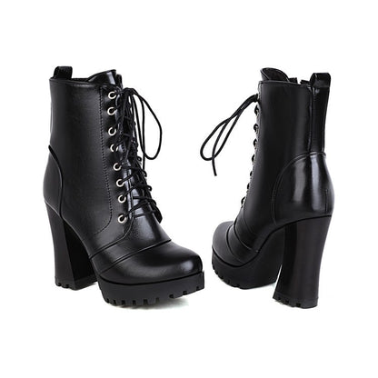 Elegantní Ortopedické Kozačky s Unikátním Designem