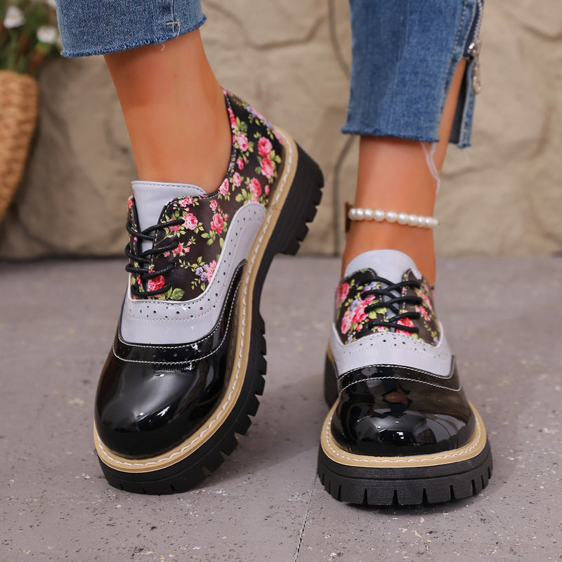 Elegantní Ortopedické Boty s Unikátním Designem