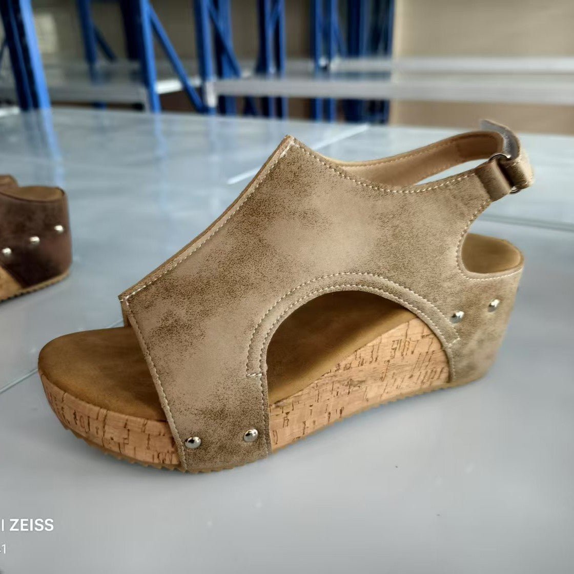 Půvabné Ortopedické Sandály pro Moderní Vzhled