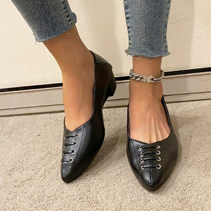 Elegantní Ortopedické Boty s Unikátním Designem