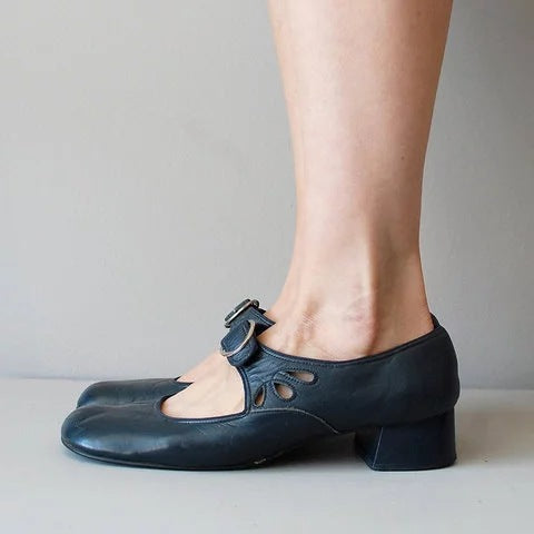 Elegantní Ortopedické Boty s Unikátním Designem