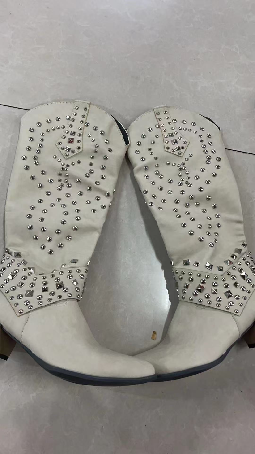 Elegantní Ortopedické Kozačky pro Každý Krok