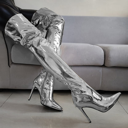 Elegantní Ortopedické Kozačky s Unikátním Designem