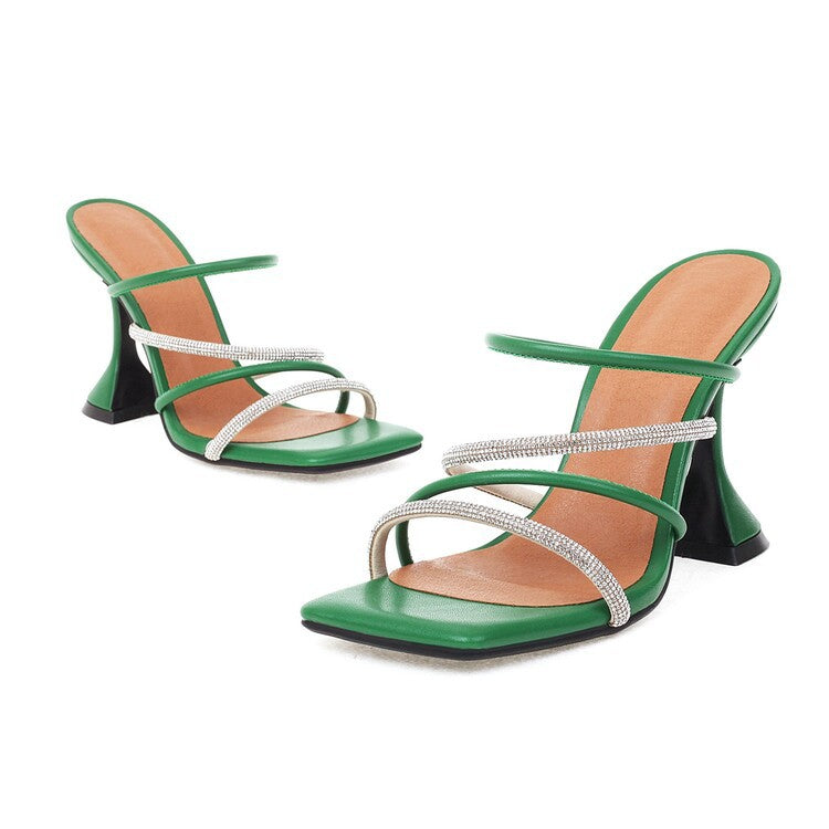 Elegantní Ortopedické Boty s Unikátním Designem