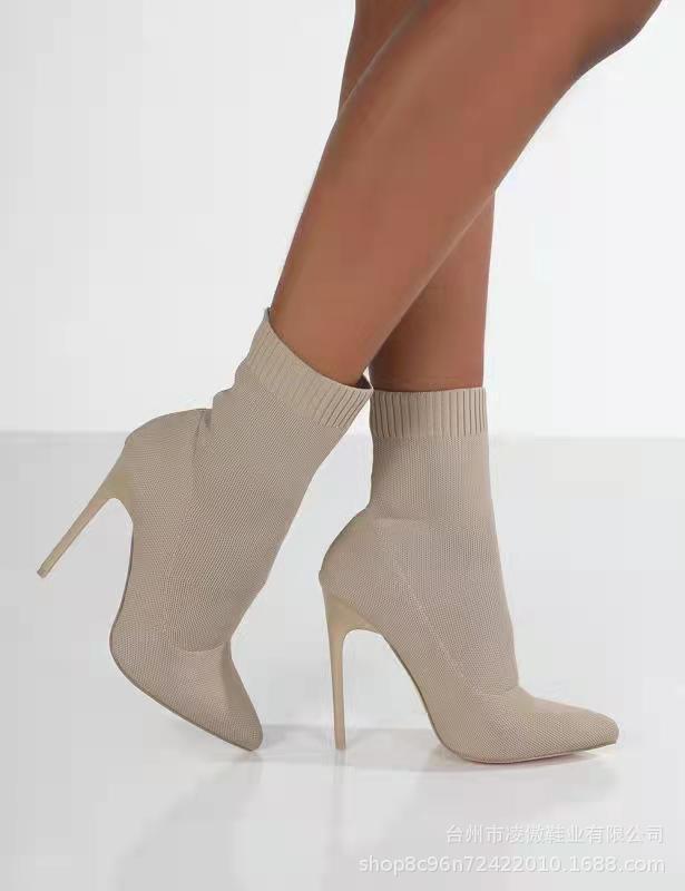 Elegantní Ortopedické Kozačky pro Každý Krok