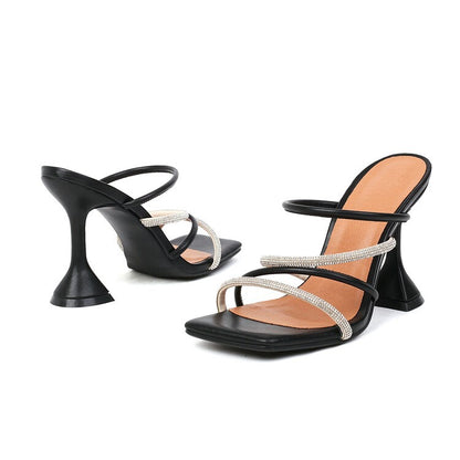 Elegantní Ortopedické Boty s Unikátním Designem