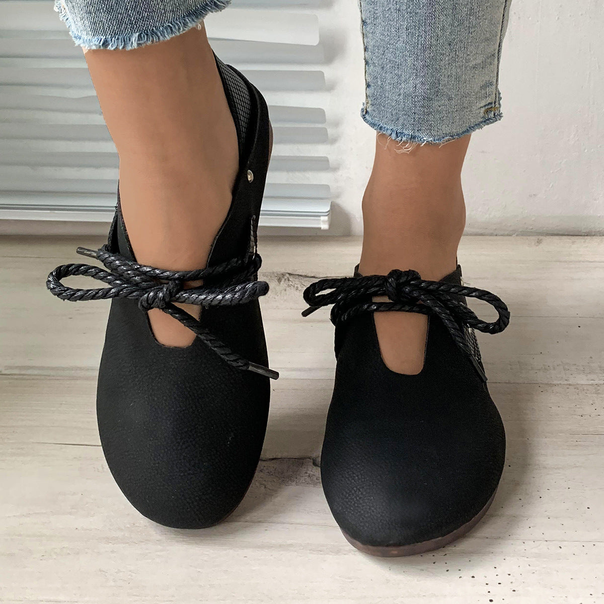 Elegantní Ortopedické Boty s Unikátním Designem