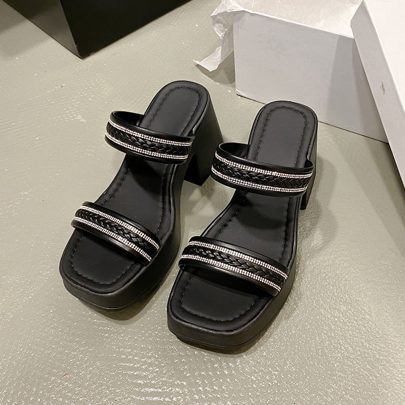 Elegantní Ortopedické Sandály s Unikátním Designem