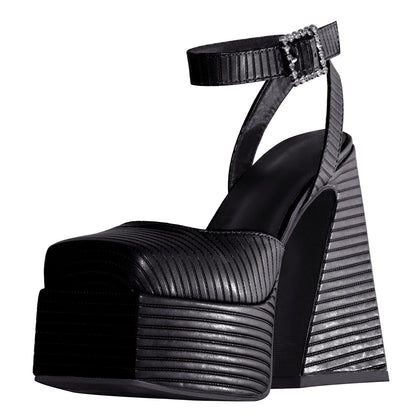 Elegantní Ortopedické Boty pro Každý Krok
