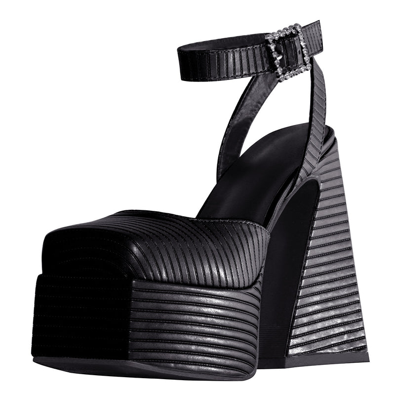 Elegantní Ortopedické Boty pro Každý Krok